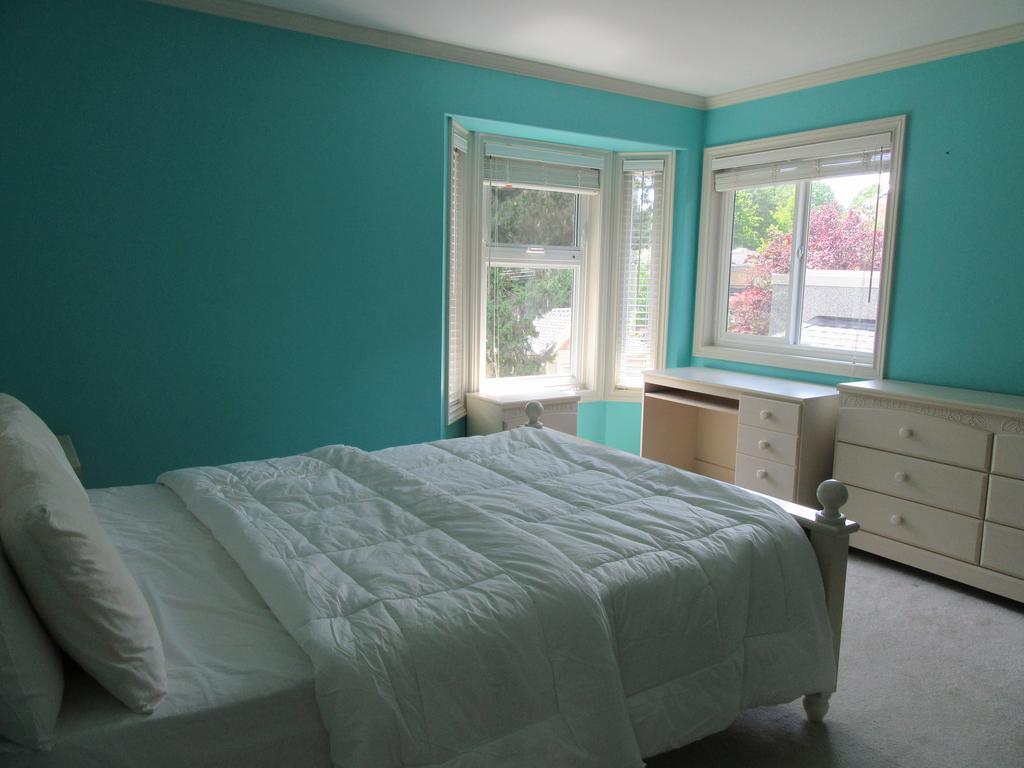 Maple Guesthouse แวนคูเวอร์ ภายนอก รูปภาพ